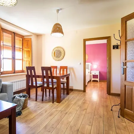 Apartamentos Ribera Del Duero Las Escuelas
