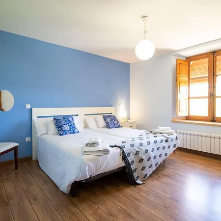 Apartamentos Ribera Del Duero Las Escuelas *